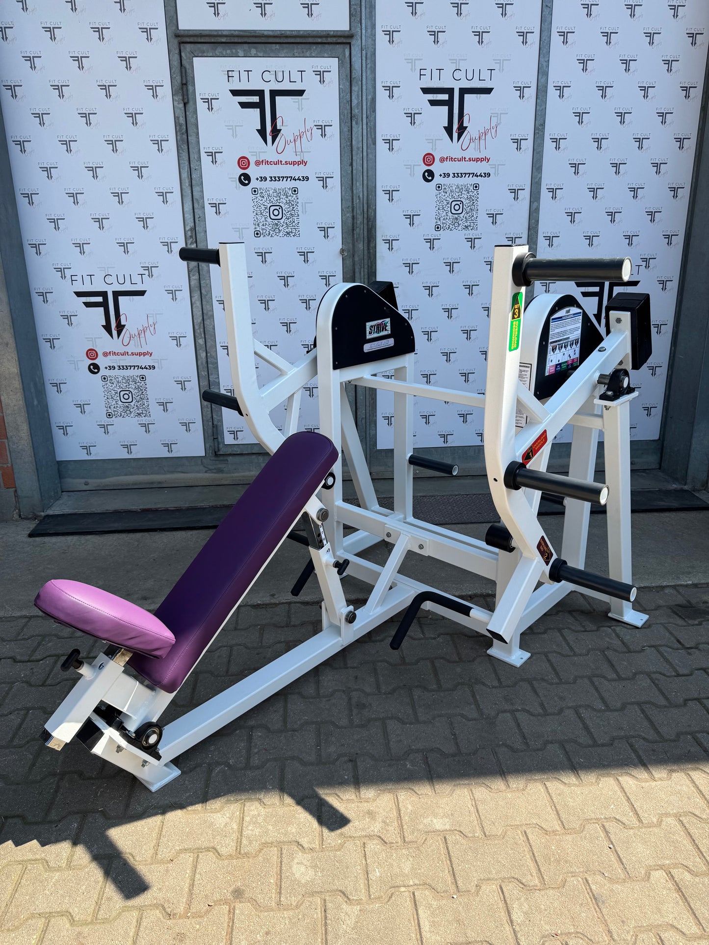 Strive Extreme Row