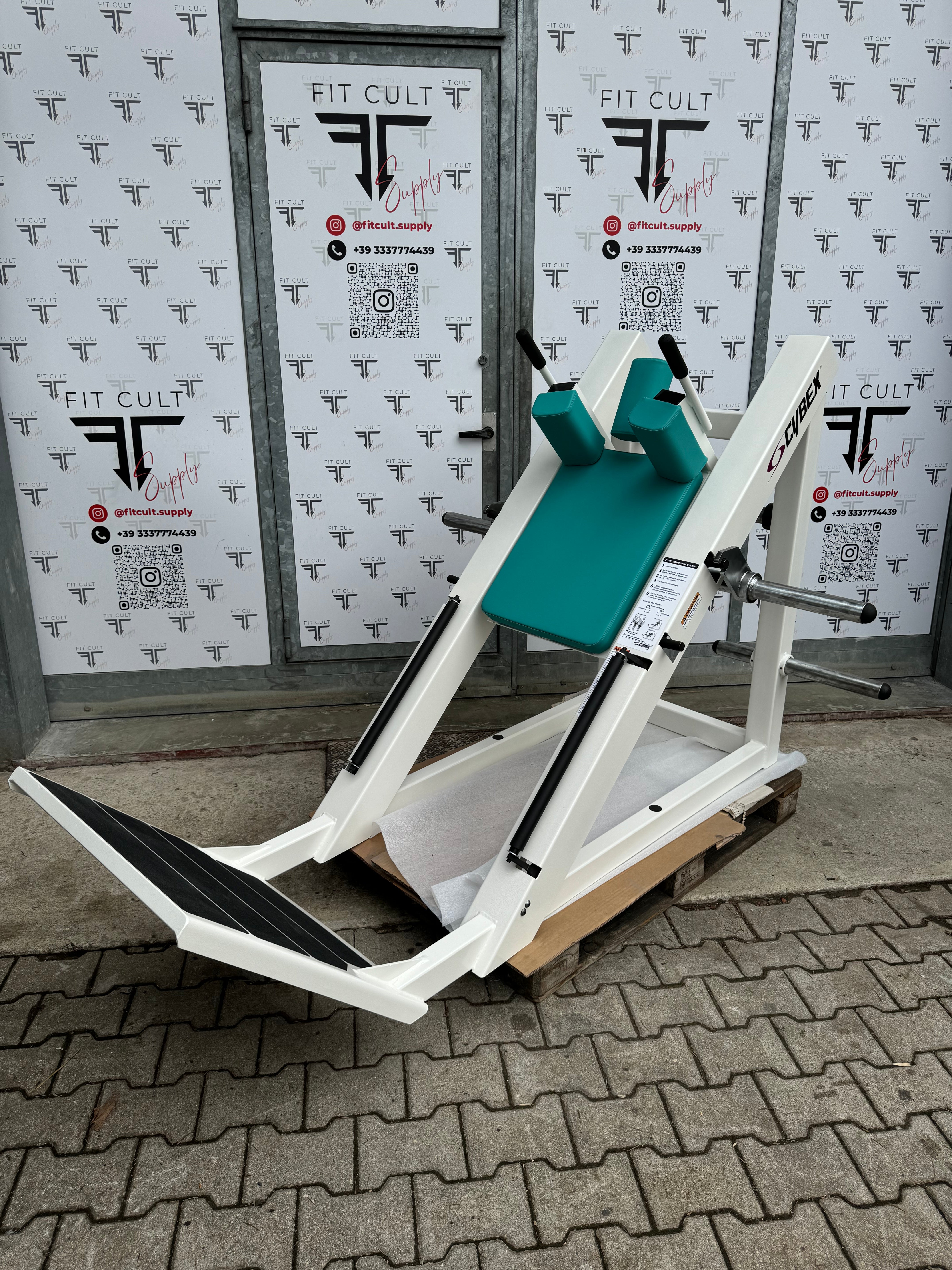 Cybex Plate Loaded Hack Squat 