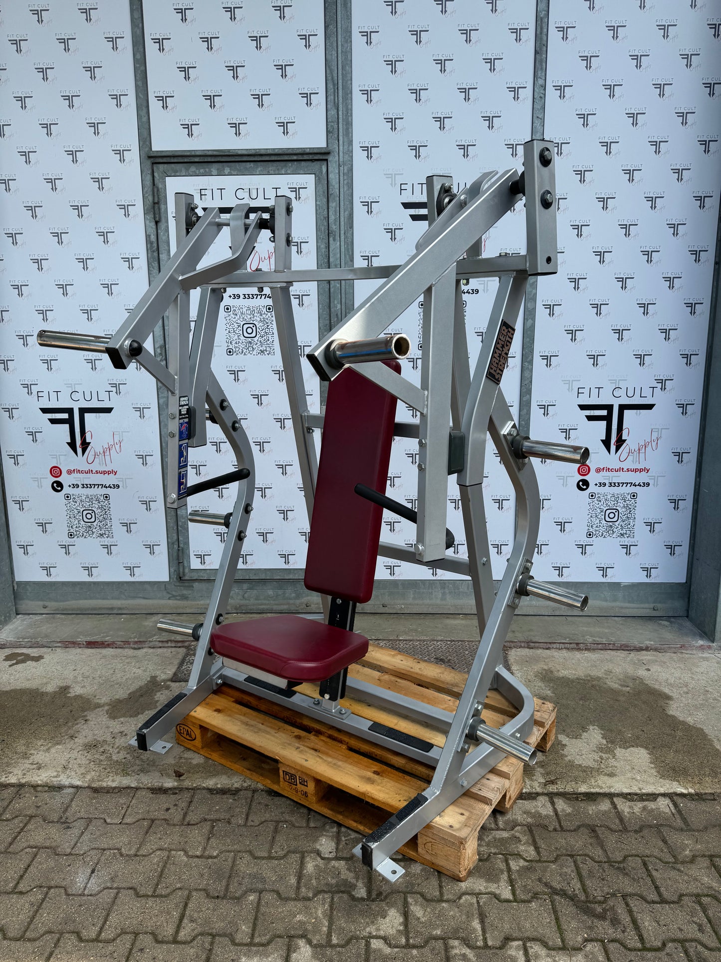 Hammer Strength Iso-Lateral Bench Press