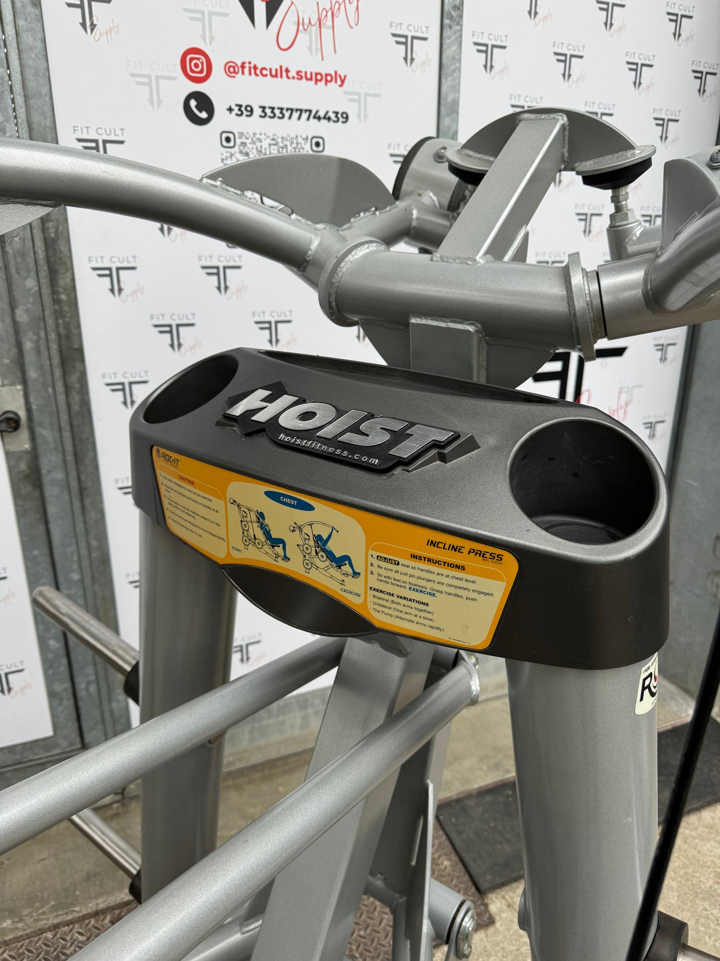 Hoist Roc-It Plate Loaded Incline Chest Press