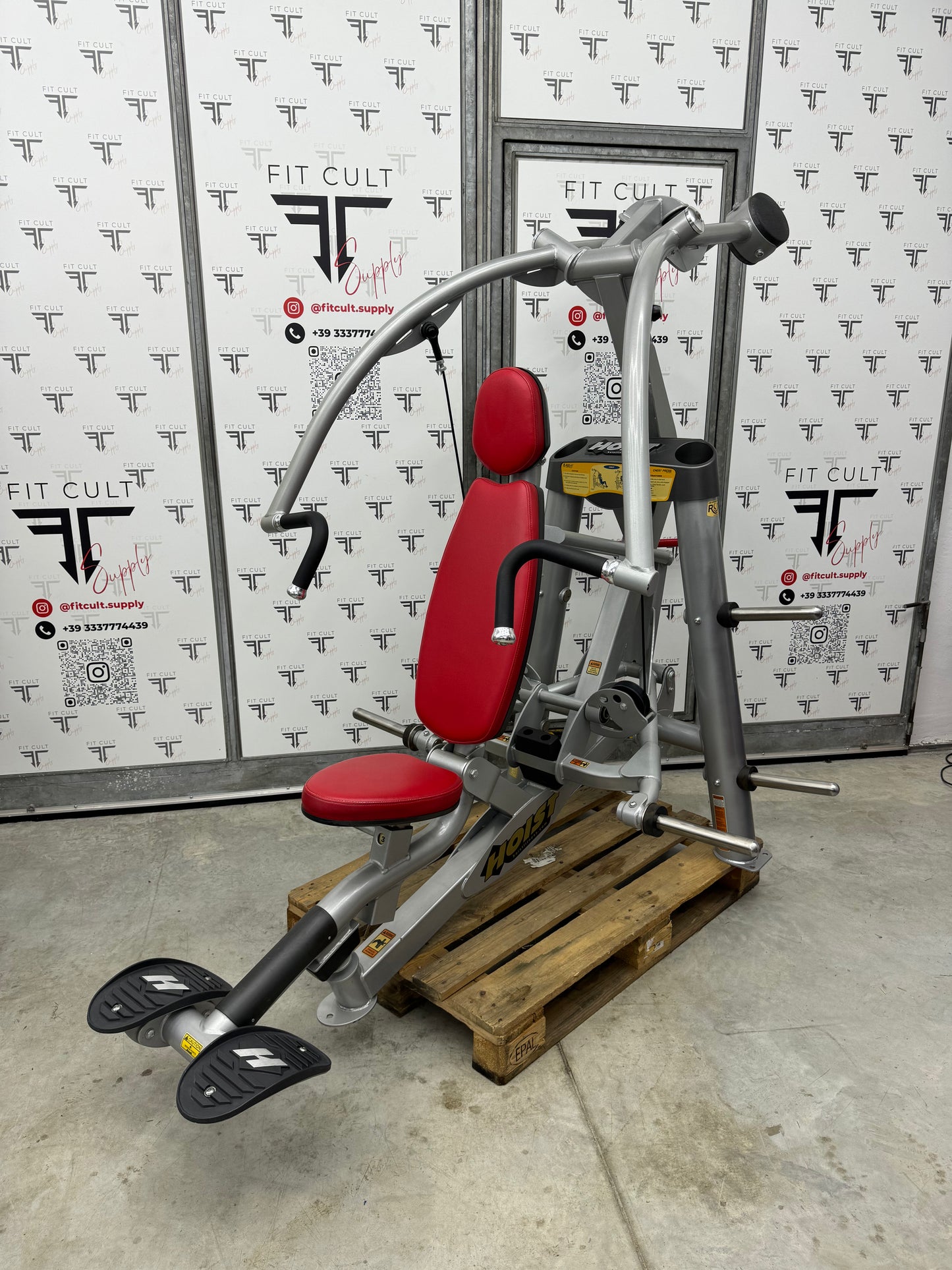 Hoist Roc-It Plate Loaded Chest Press