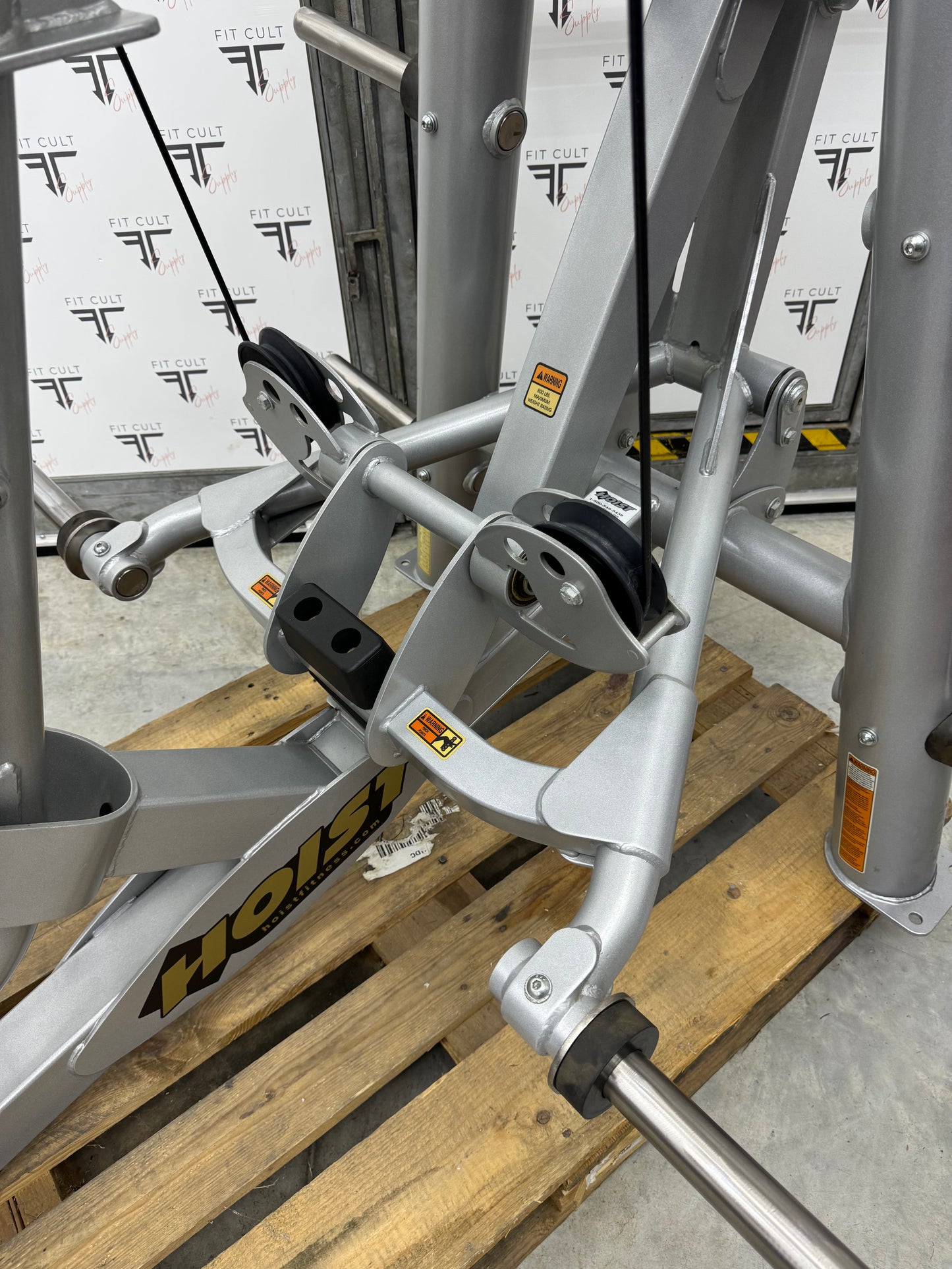 Hoist Roc-It Plate Loaded Chest Press