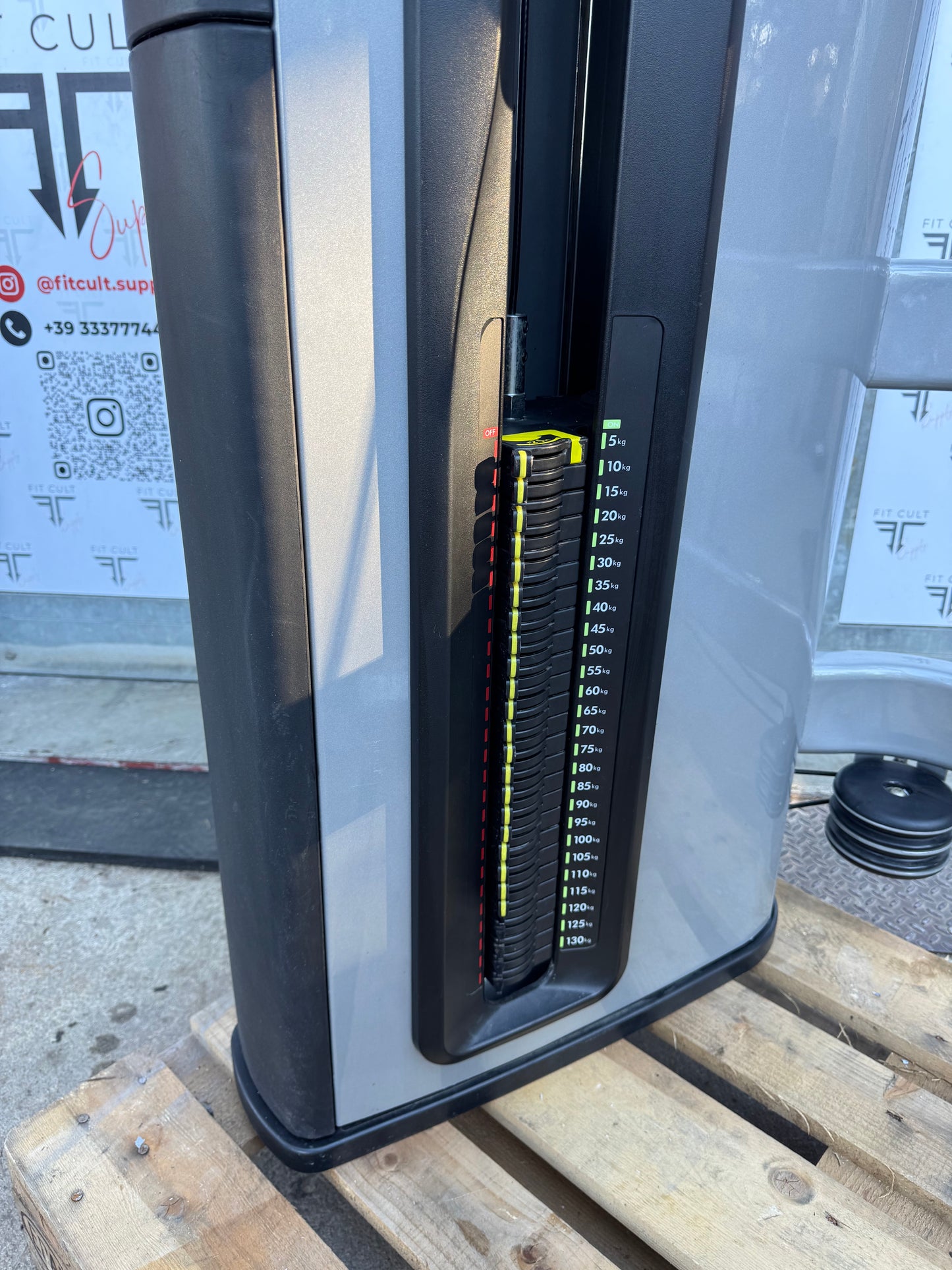 Star Trac Inspiration Lat Pull Down