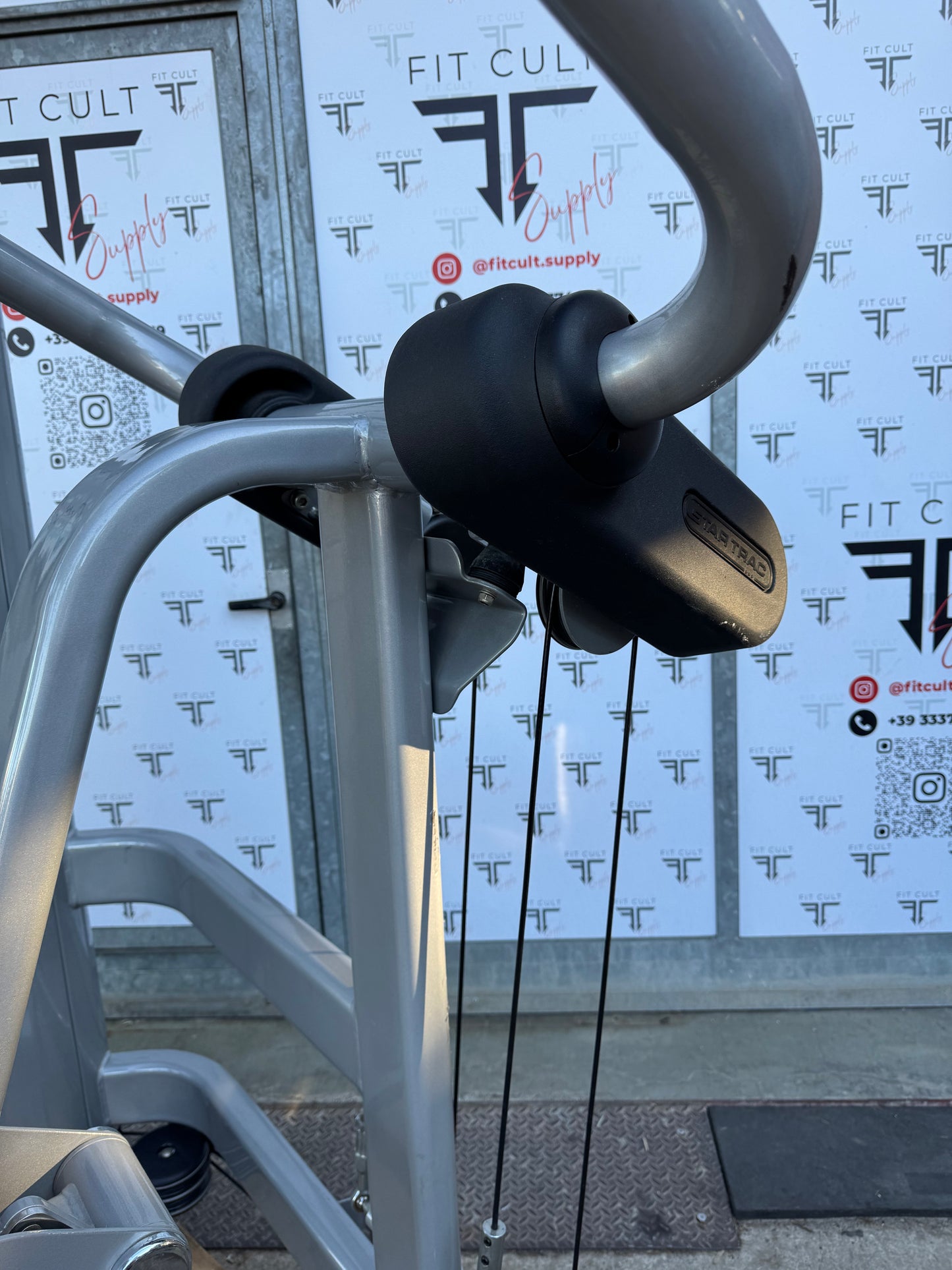 Star Trac Inspiration Lat Pull Down