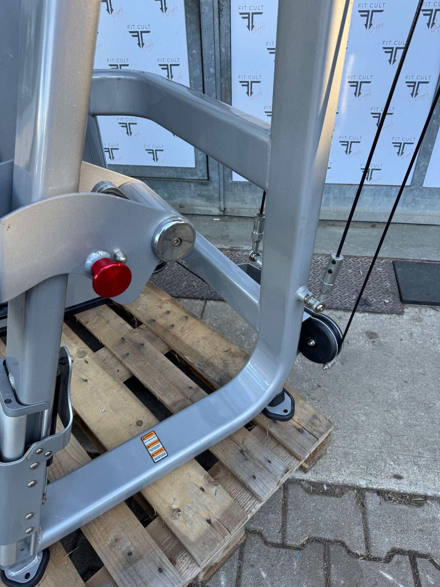 Star Trac Inspiration Lat Pull Down