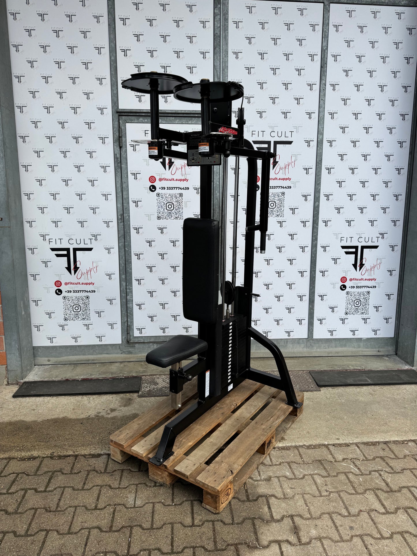 Life Fitness Pro1 Pec Fly/Rear Delt (RESTORED)