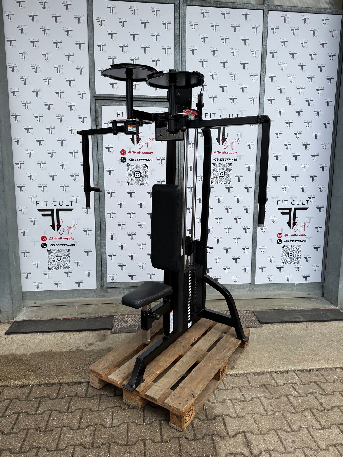 Life Fitness Pro1 Pec Fly/Rear Delt (RESTORED)