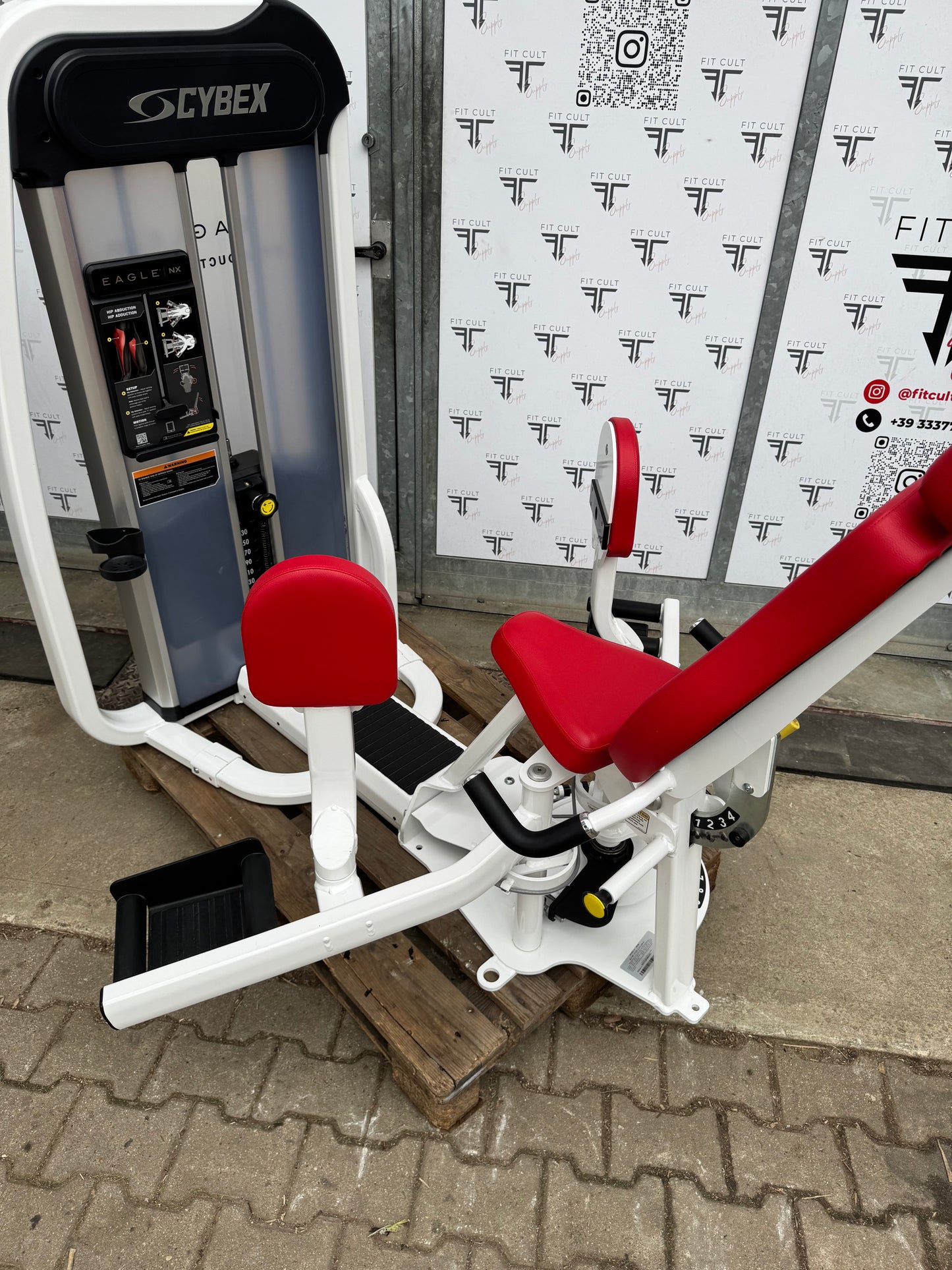 Cybex Eagle NX Hip Adduction / Hip Abductor
