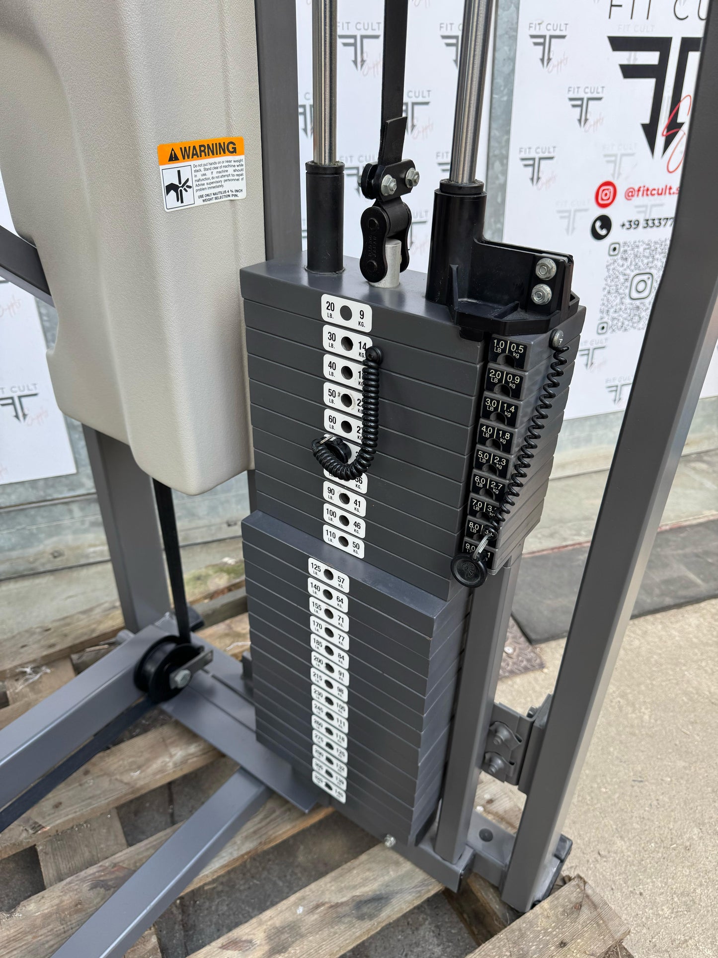 Nautilus 2st Vertical Chest