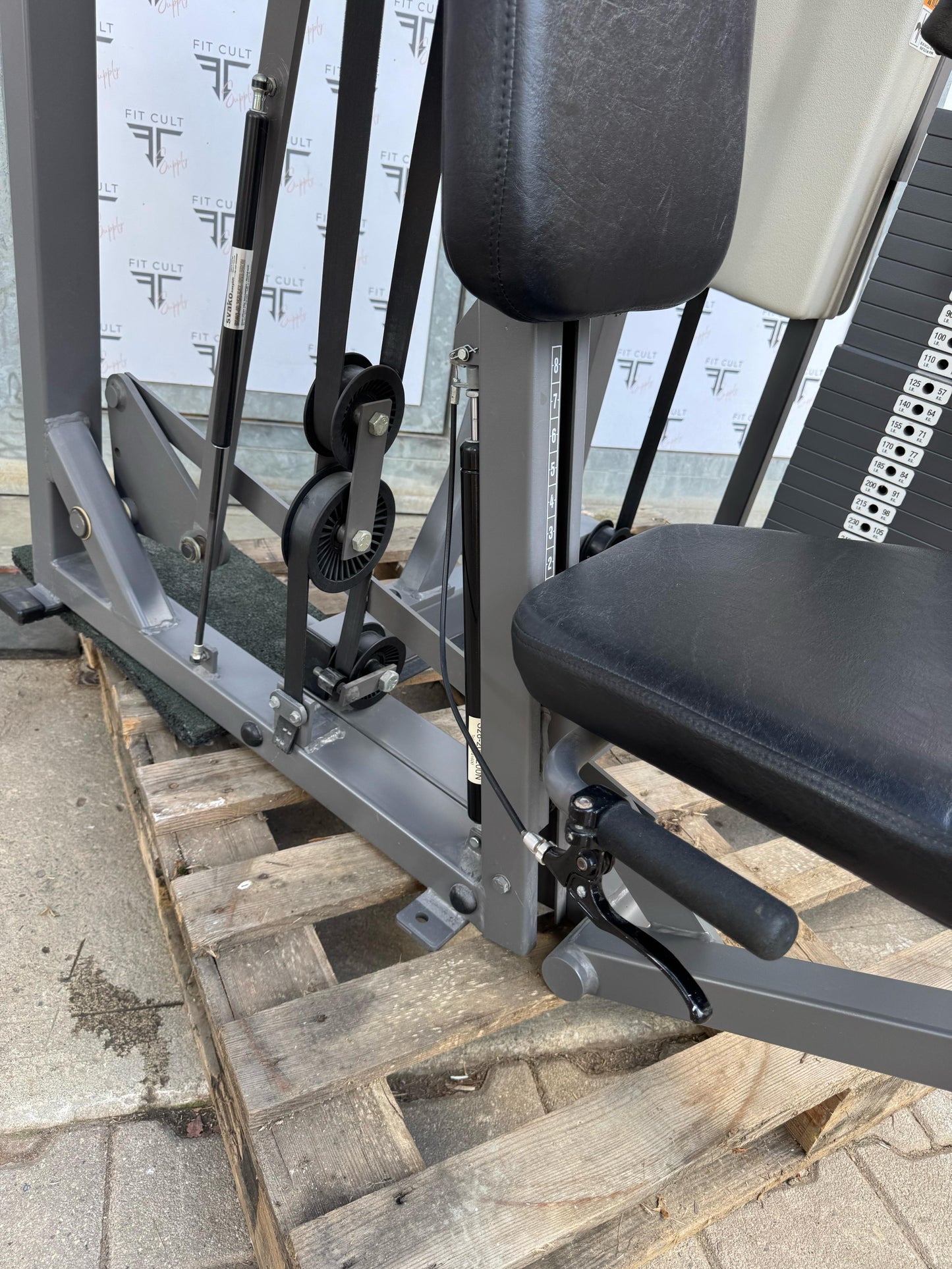 Nautilus 2st Vertical Chest