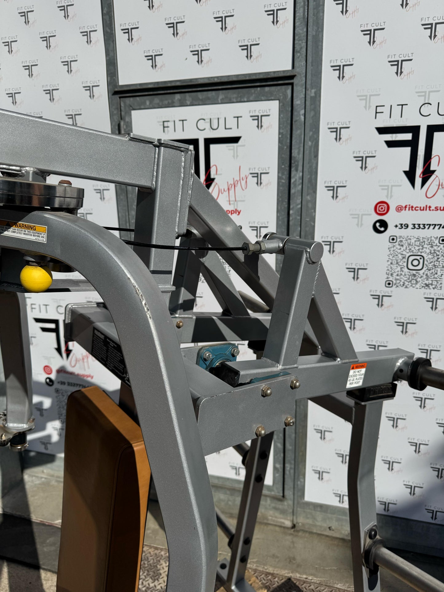 Paramount Plate Loaded Rotary Chest