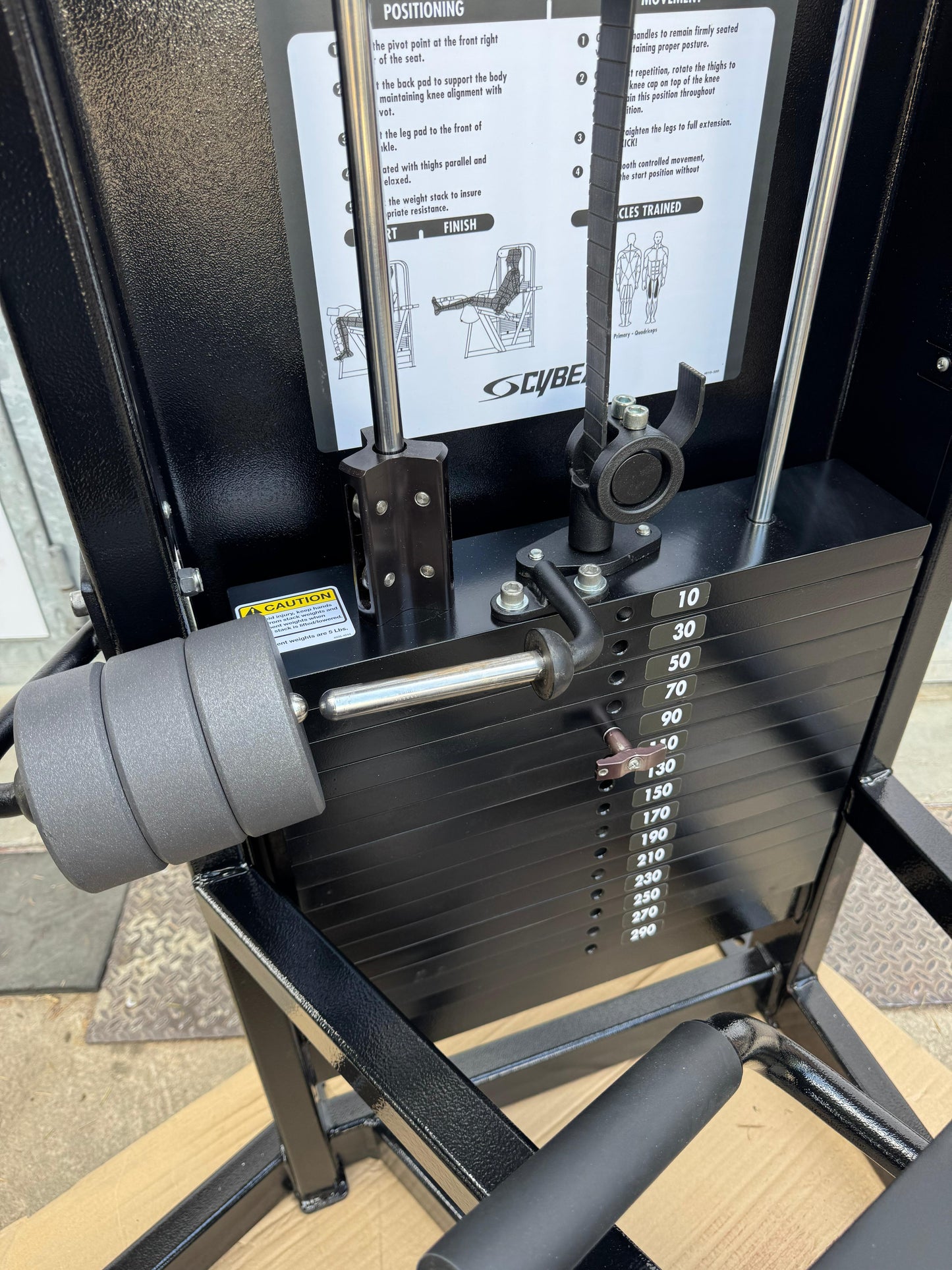 Cybex VR2 Leg Extension (RESTORED)