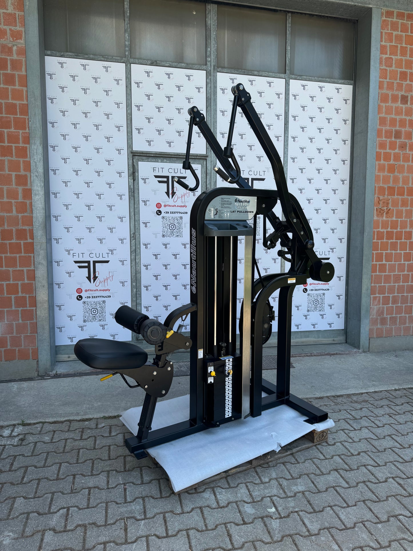 Nautilus Nitro Plus Lat Pulldown (RESTORED)