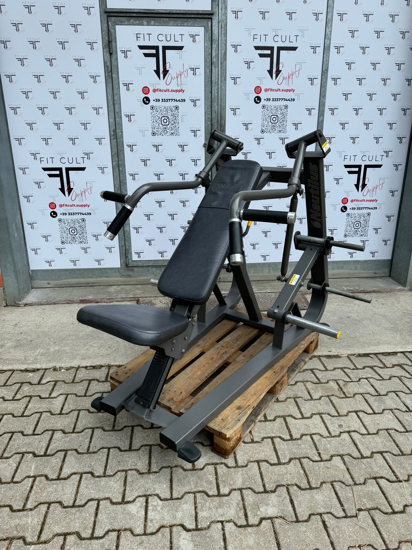 Nautilus Xpload Incline Chest Press