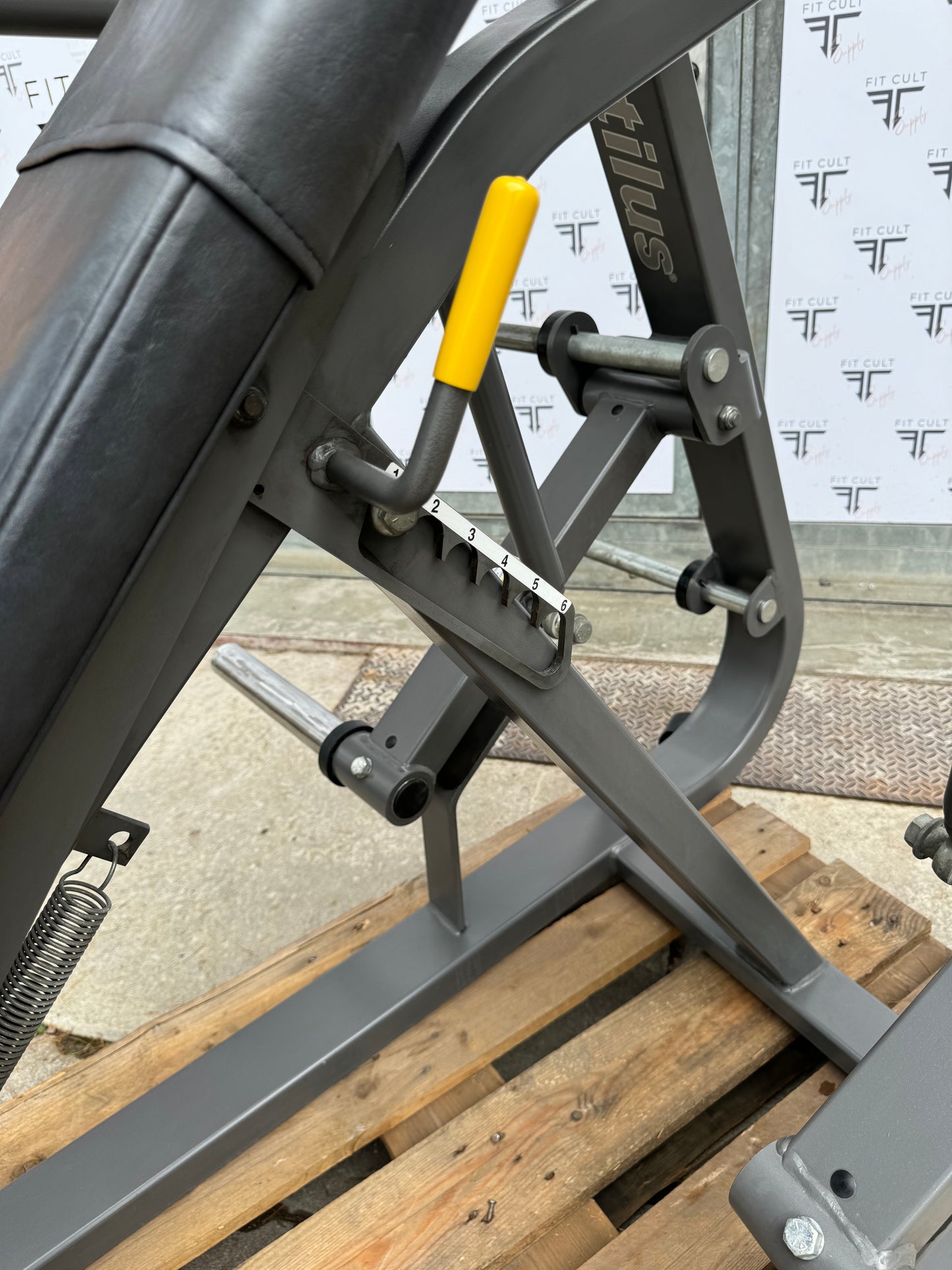 Nautilus Xpload Incline Chest Press