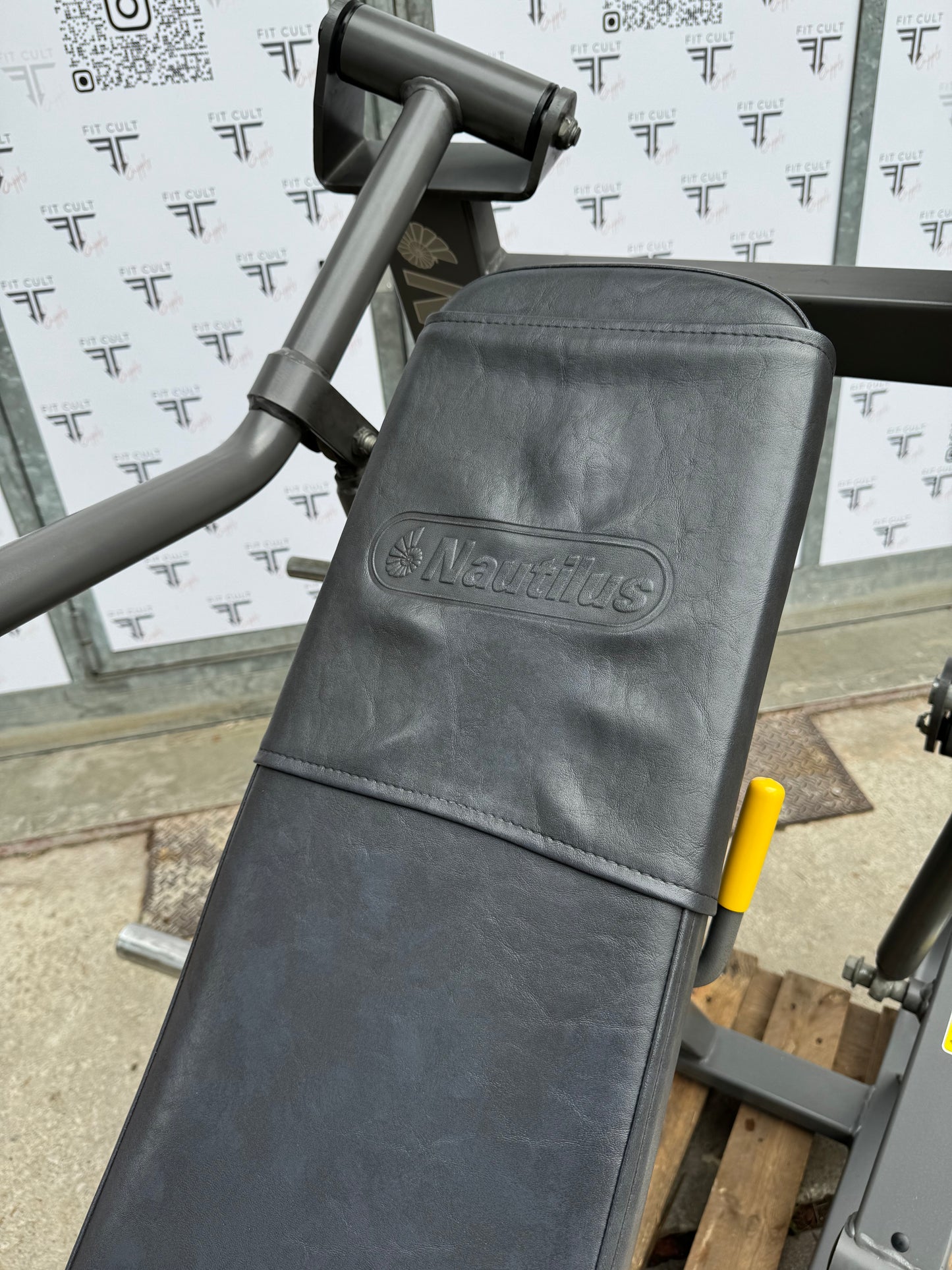 Nautilus Xpload Incline Chest Press