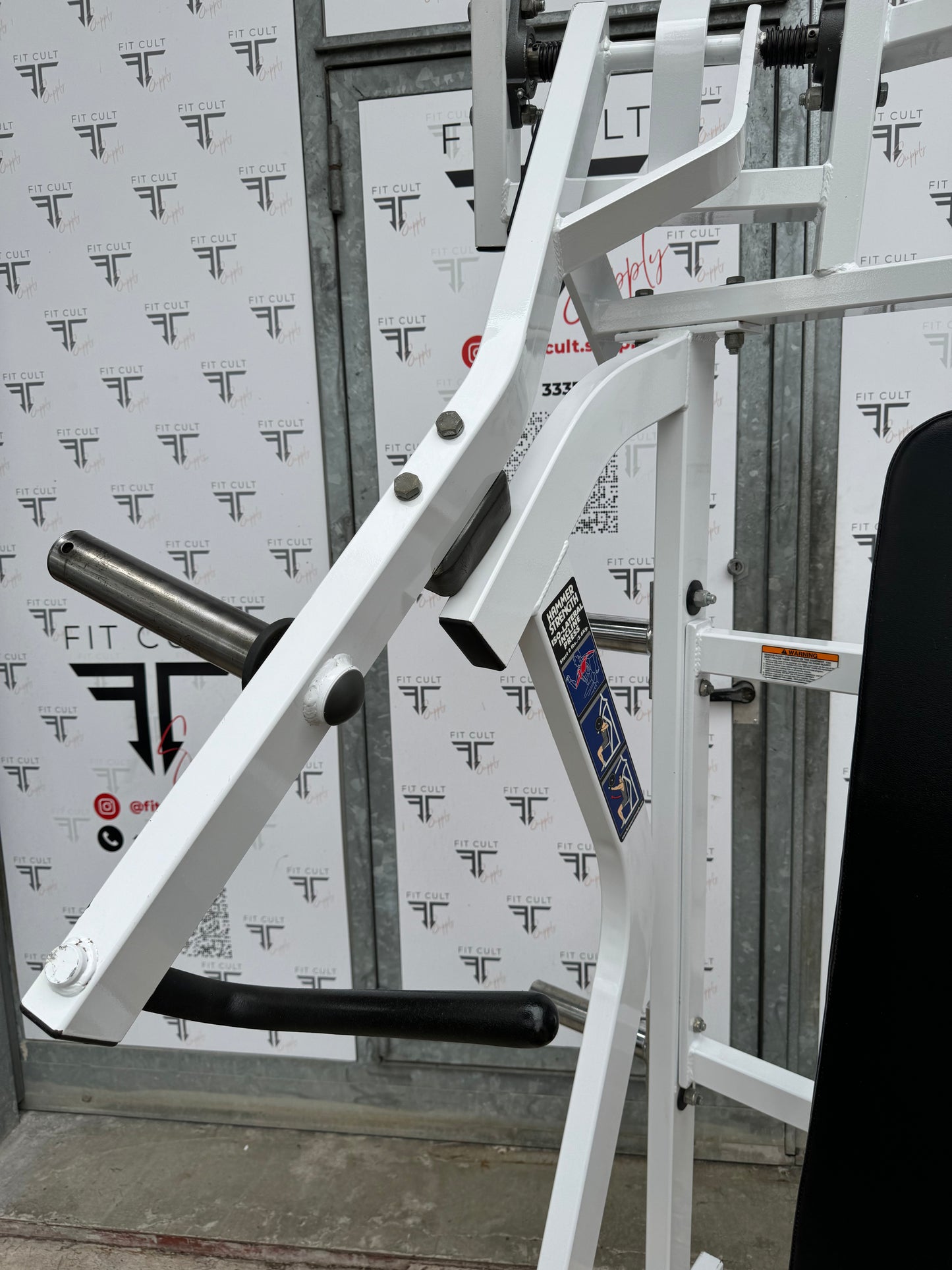 Hammer Strength Iso-Lateral Incline Press