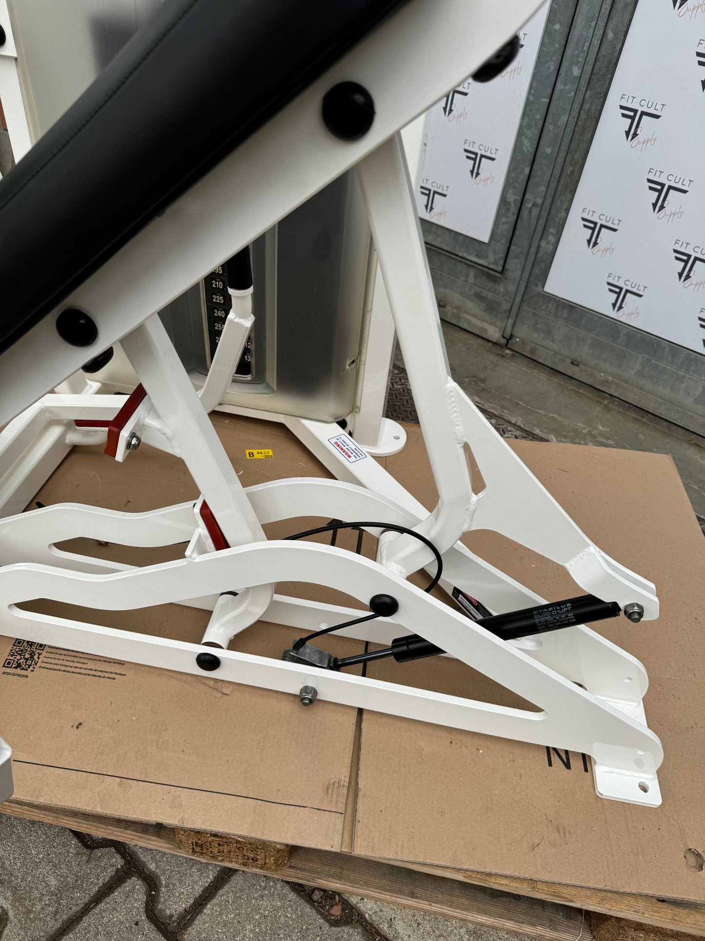 Star Trac Impact Seated Leg Curl (RESTORED)