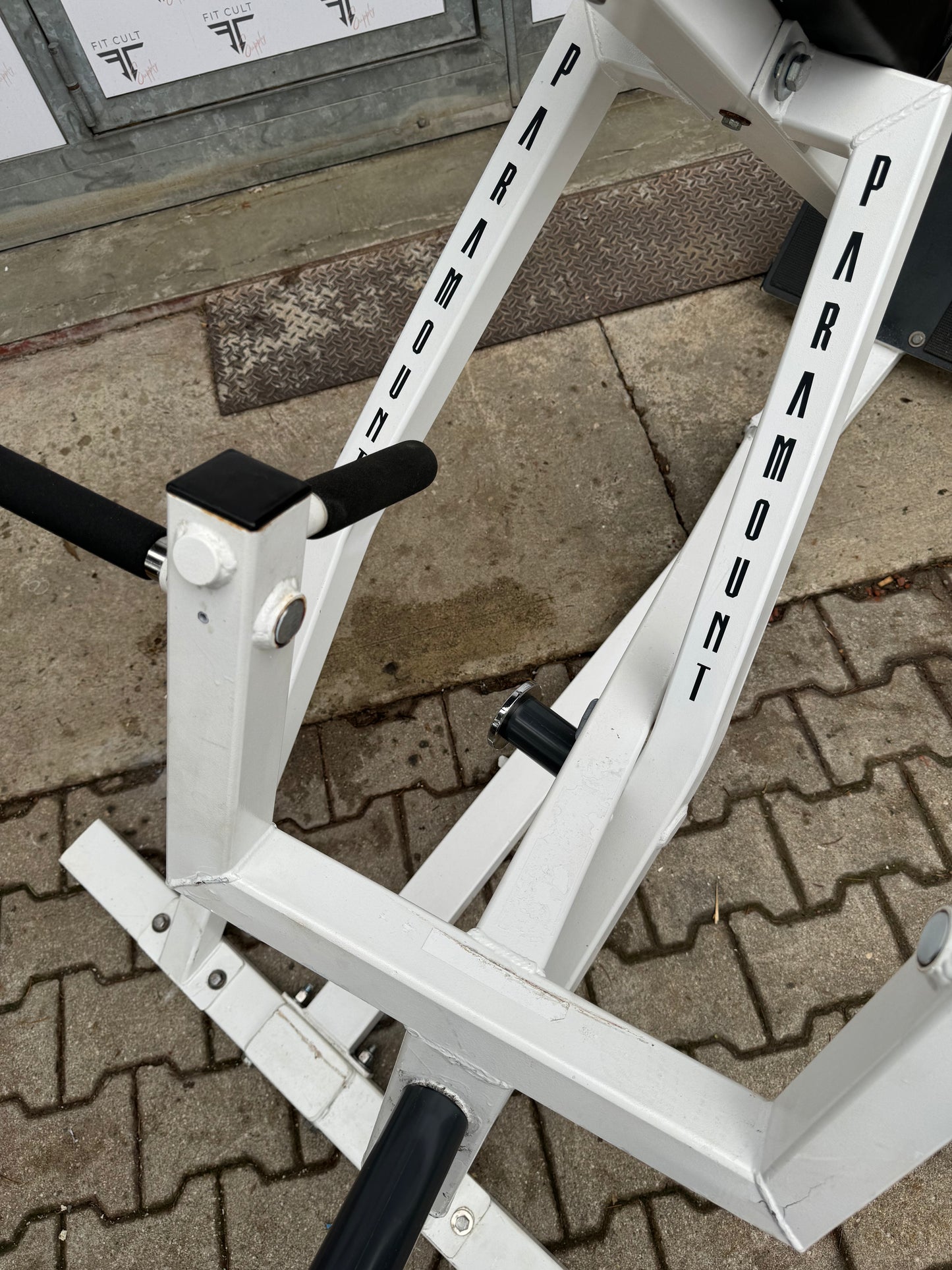 Paramount Chest Supported T-Bar Row
