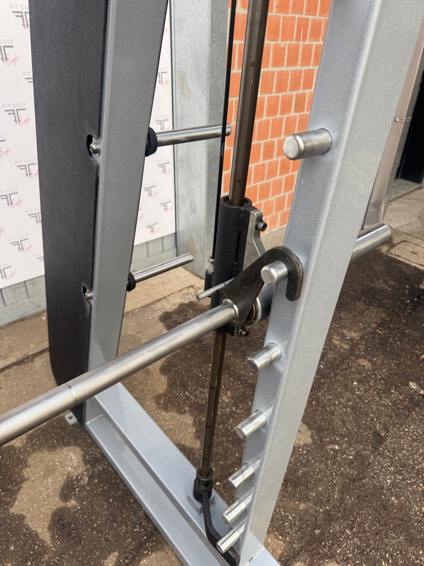 Precor Icarian Smith Machine