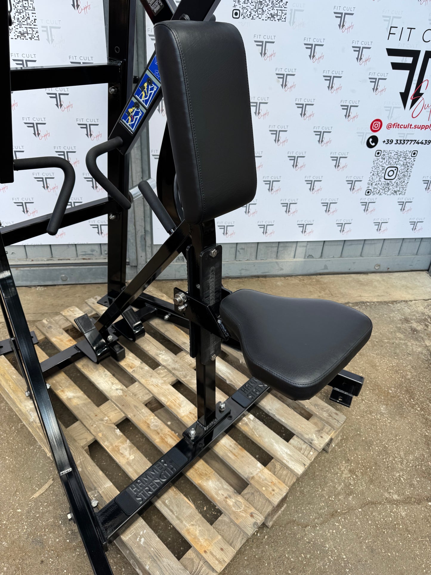 Hammer Strength ISO-lateral Low Row (BRAND NEW - RESTORED)