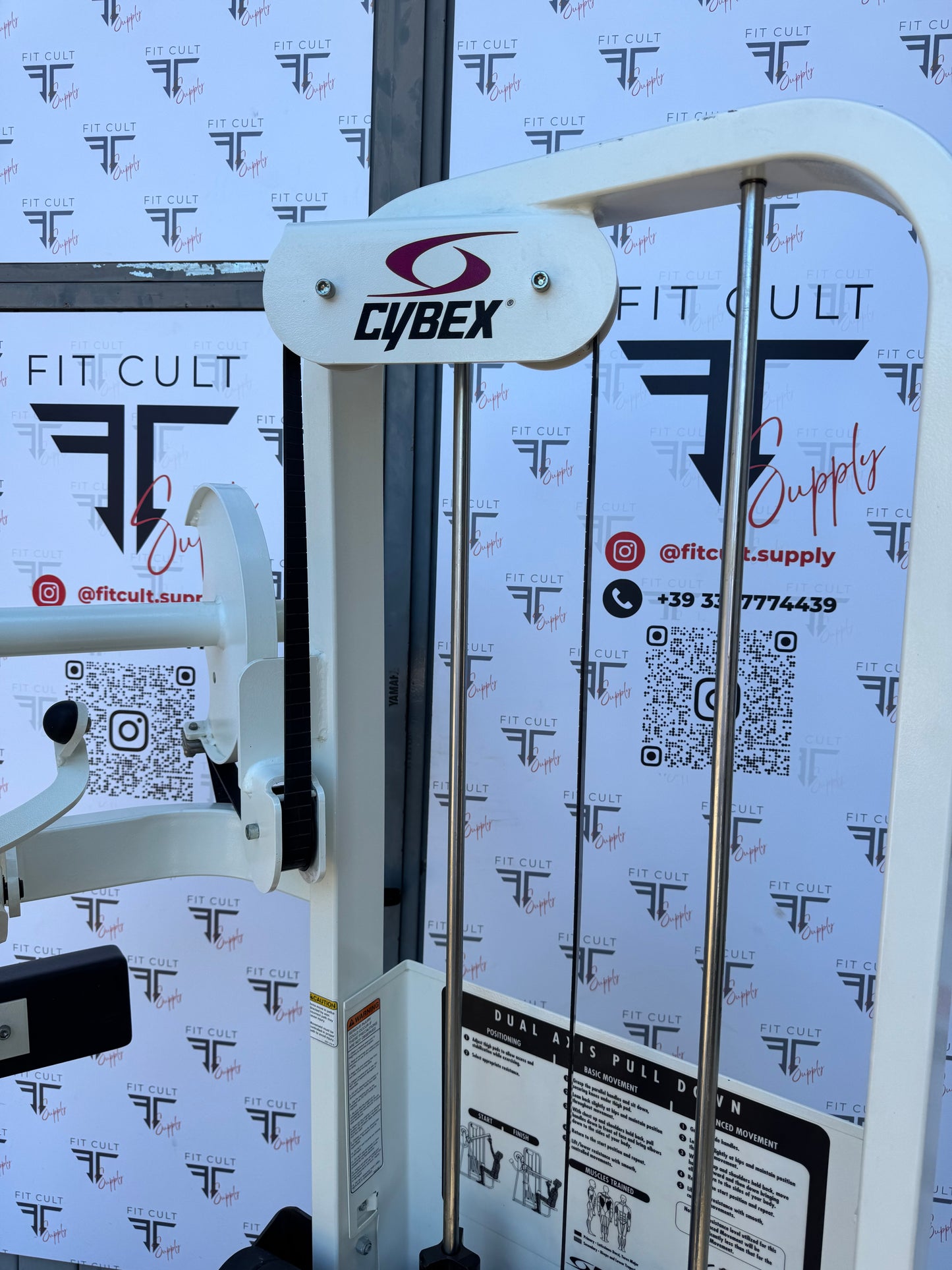 Cybex Vr2 Dual Axis Lat Pulldown