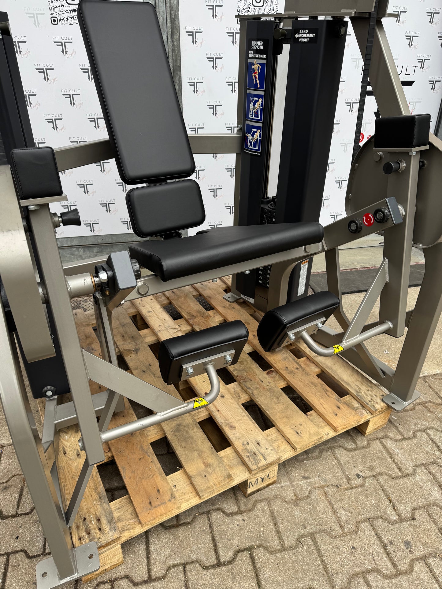 Hammer Strength MTS Iso-Lateral Leg Extension