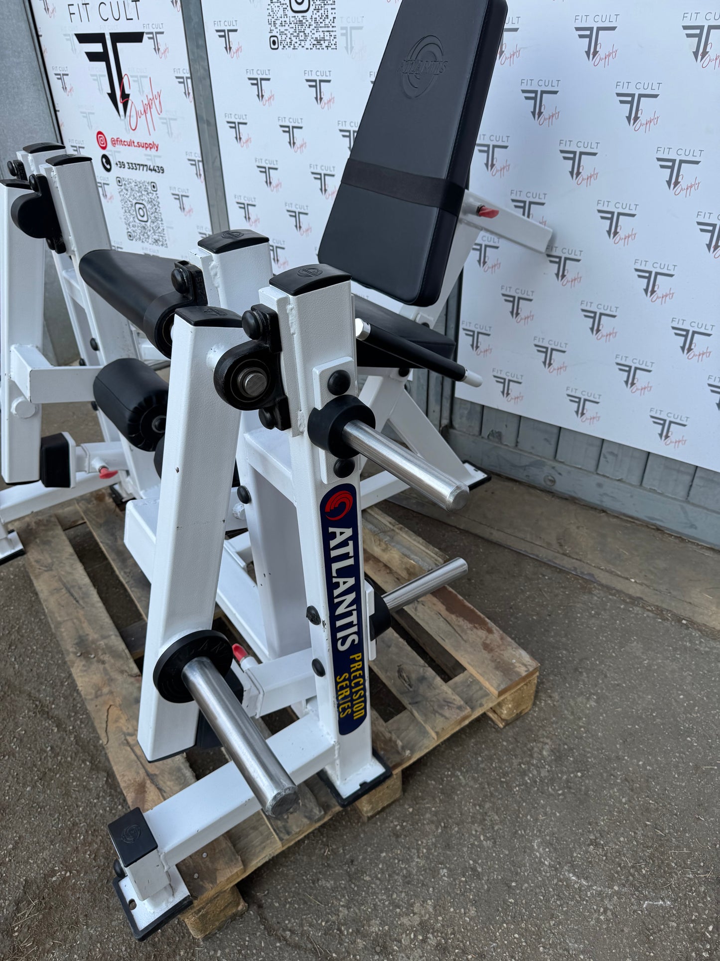 Atlantis Precision Series Plate Loaded Leg Extension
