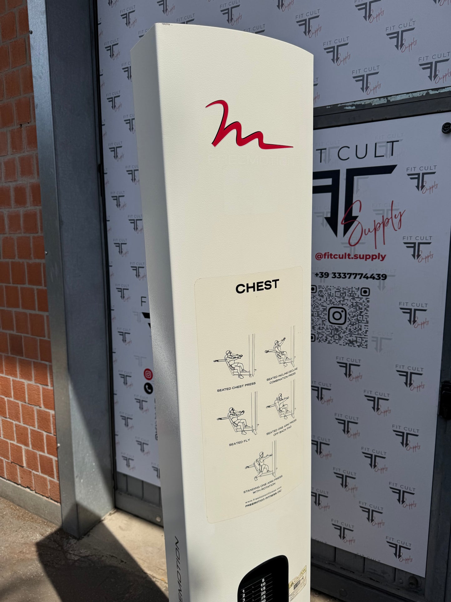 Freemotion Chest