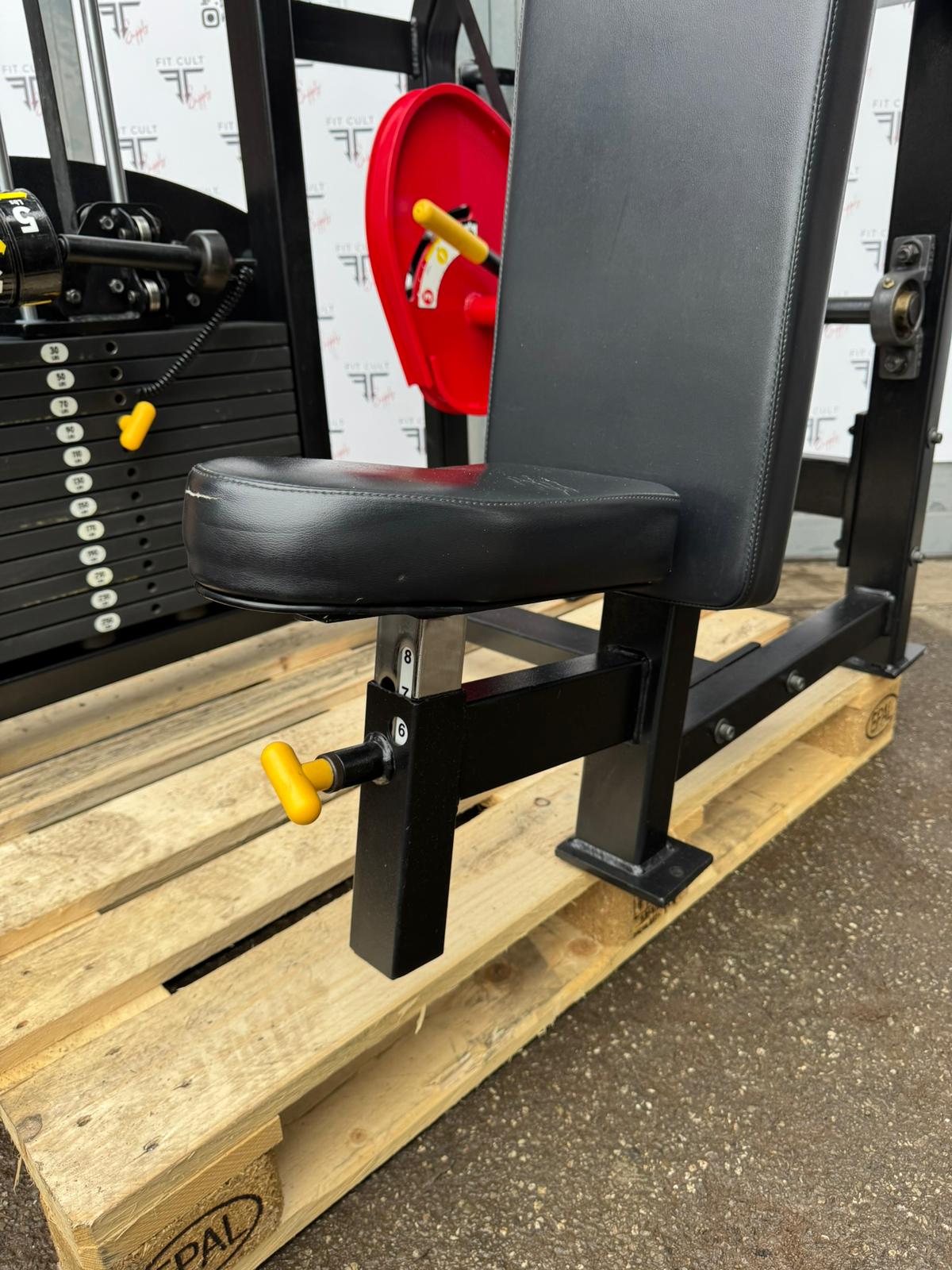 Strive Shoulder Press