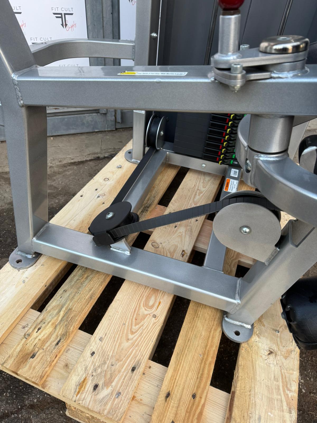 Startrac Impact Kneeling Leg Curl