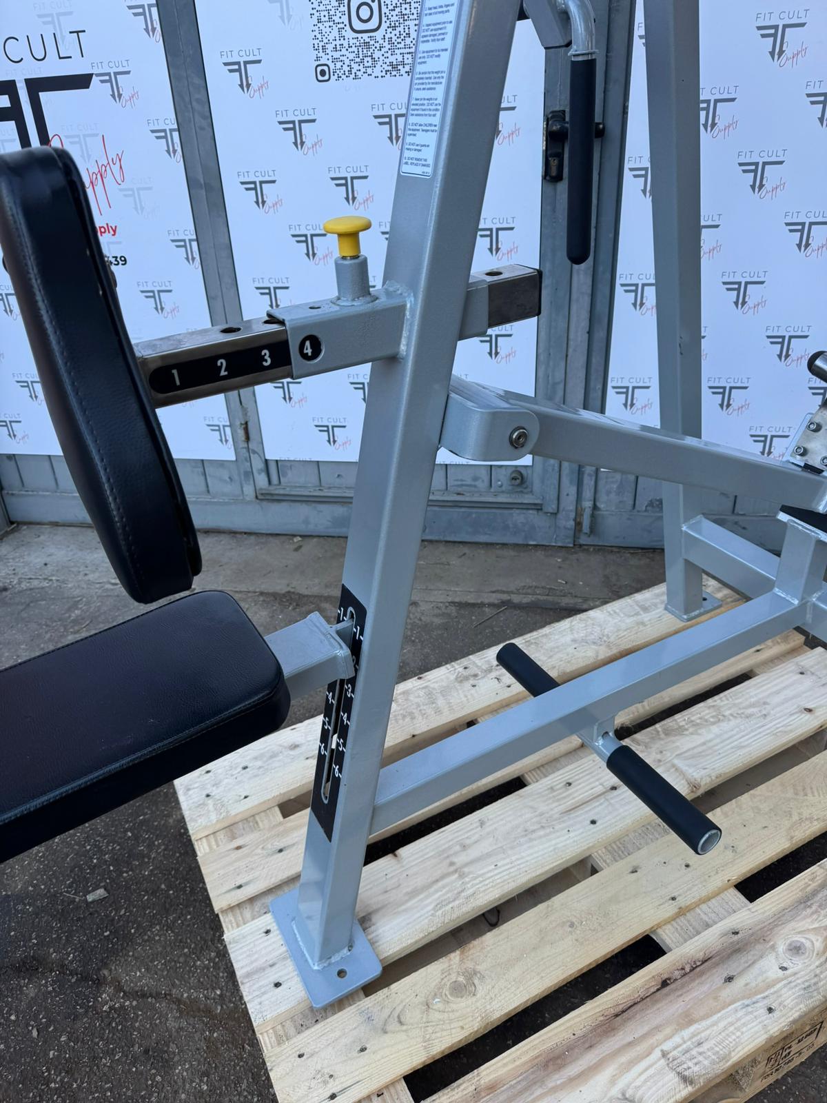 Cybex Plate Loaded Row