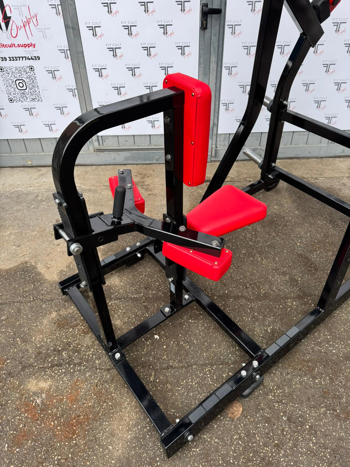 Hammer Strength Iso-Lateral Front Lat Pulldown