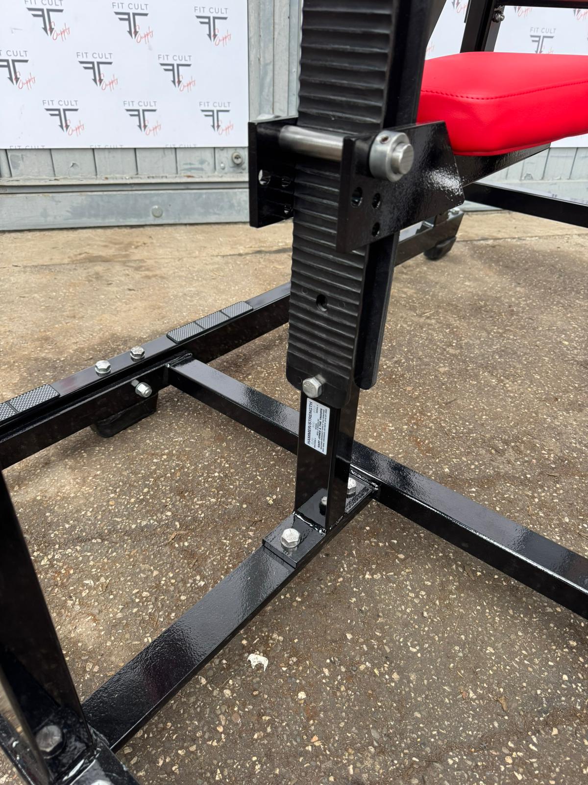 Hammer Strength Iso-Lateral Front Lat Pulldown