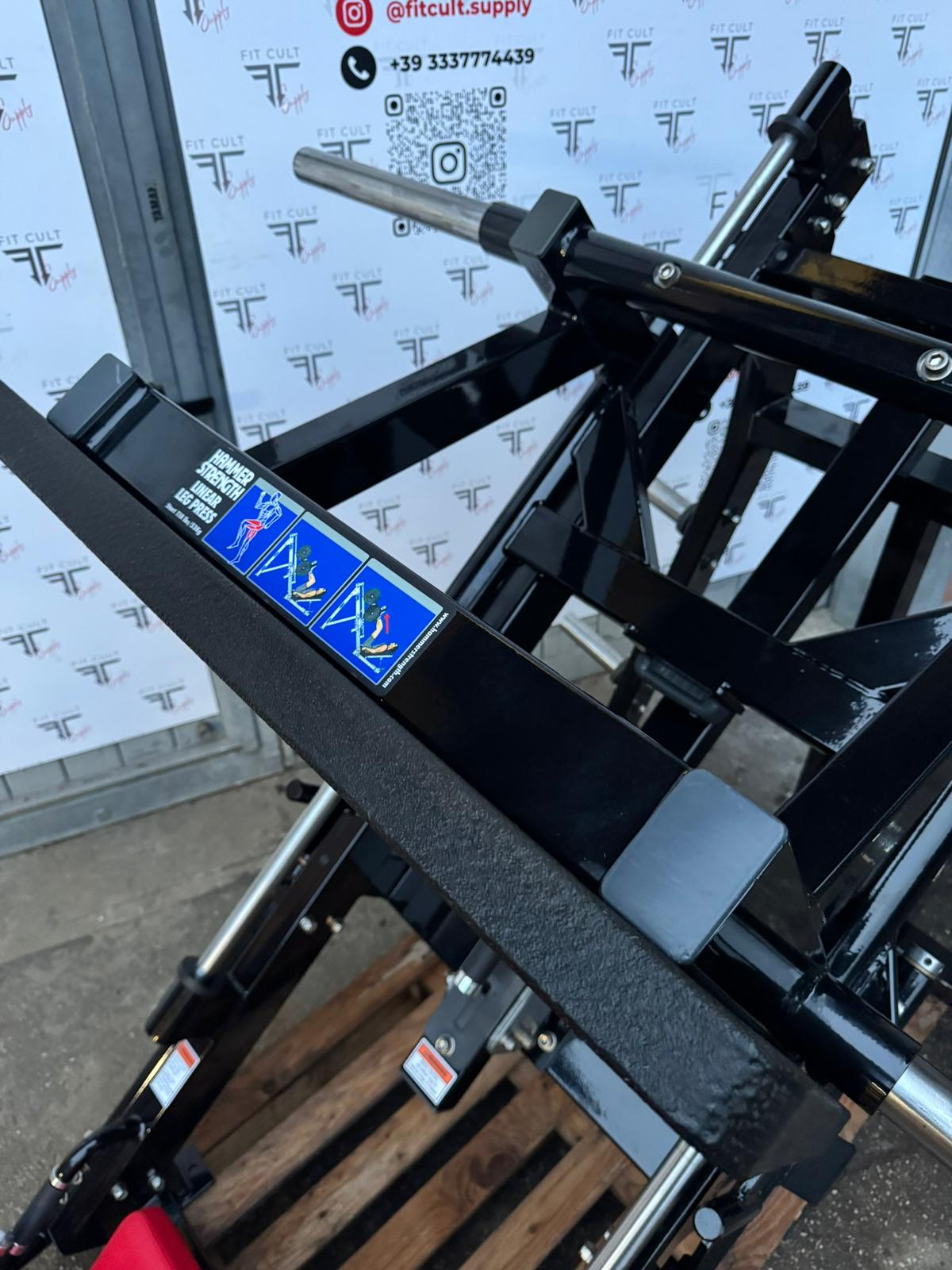 Hammer Strength Plate Loaded  Linear Leg press