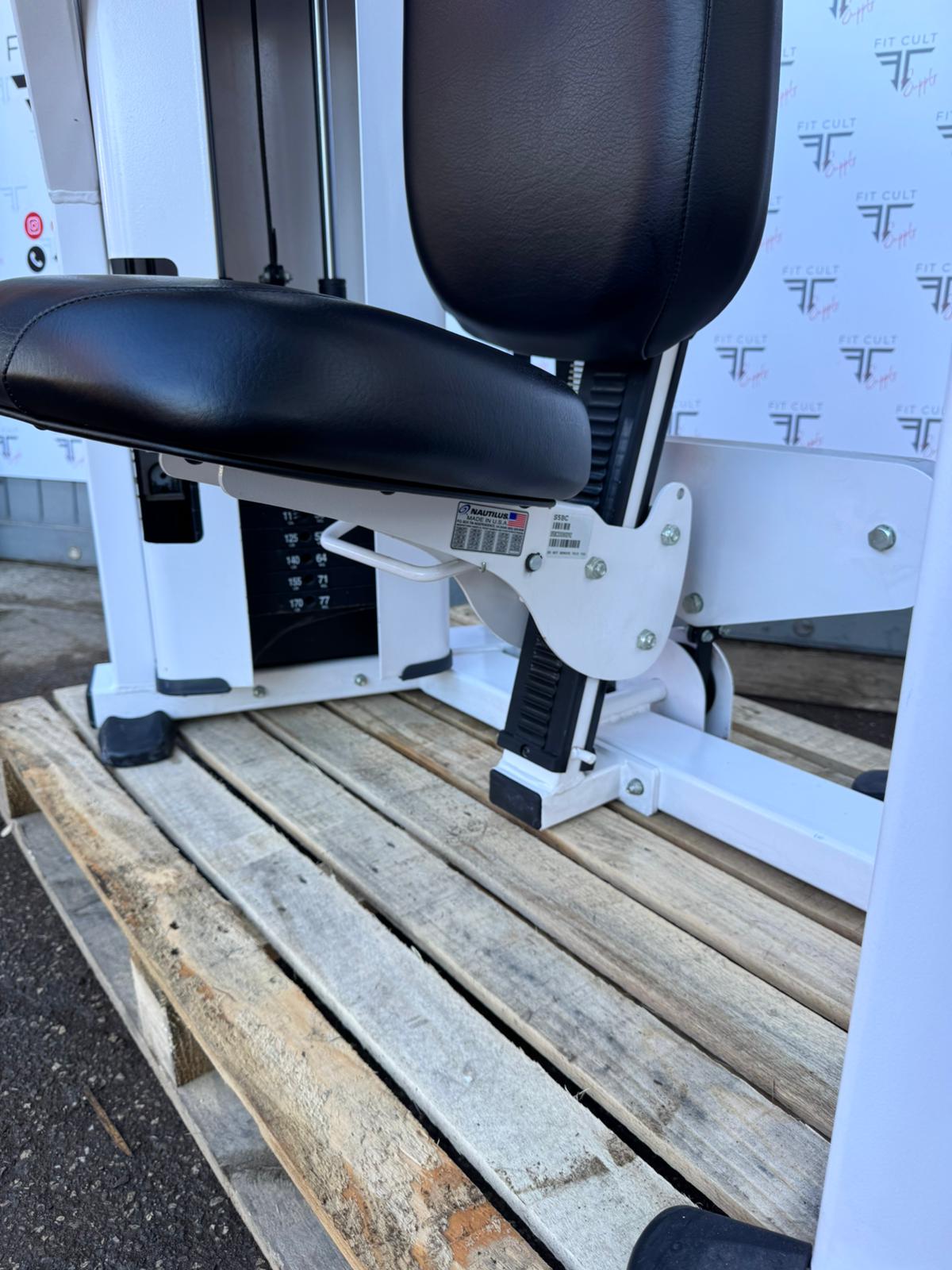 Nautilus Nitro Biceps Curl