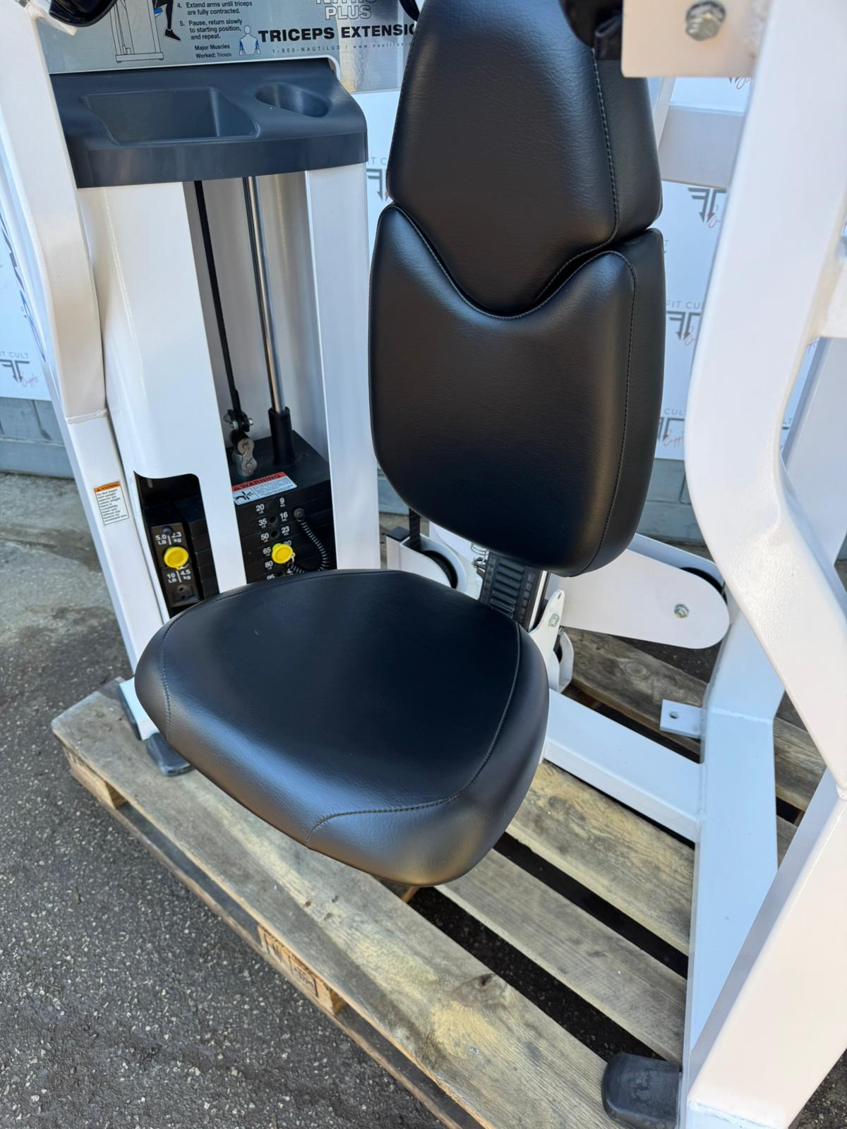 Nautilus Nitro Triceps extension