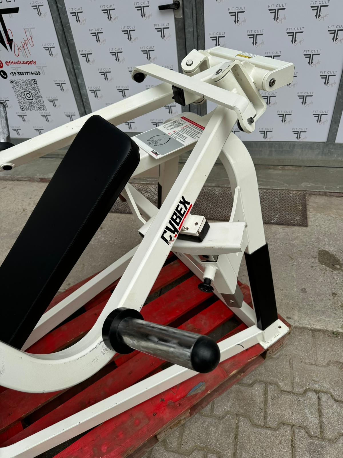 Cybex Plate Loaded Advanced Incline Press