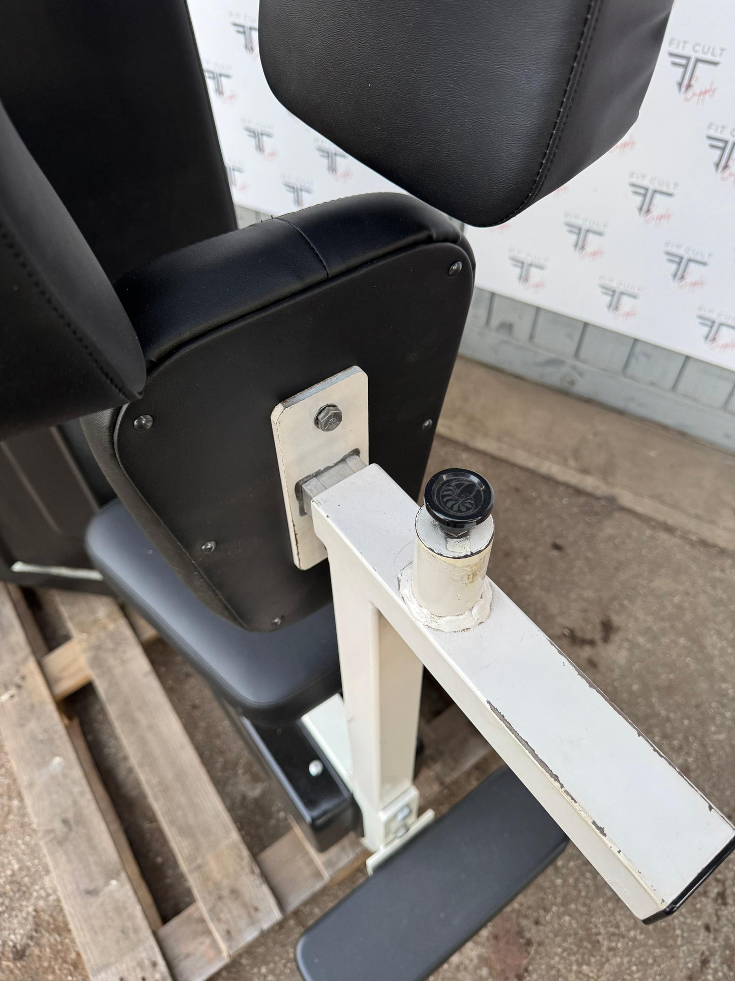 Nautilus Next Generation Rowing Back