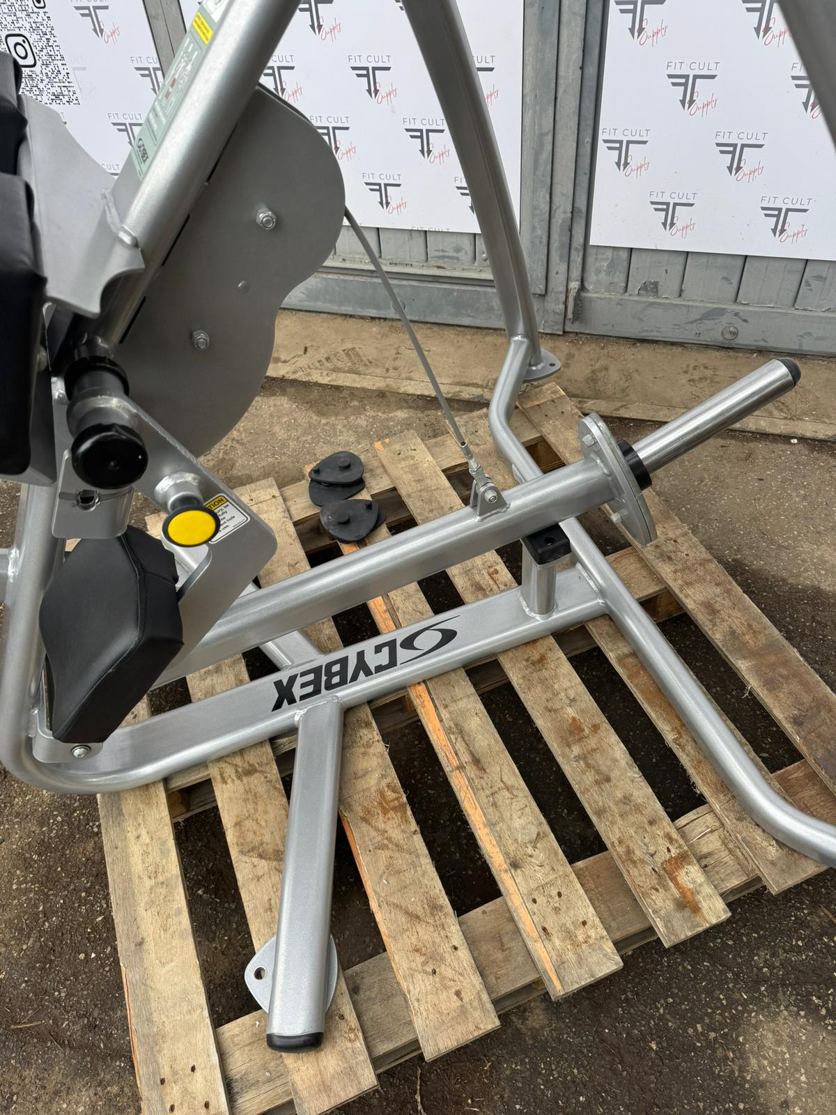 Cybex Kneeling Leg Curl