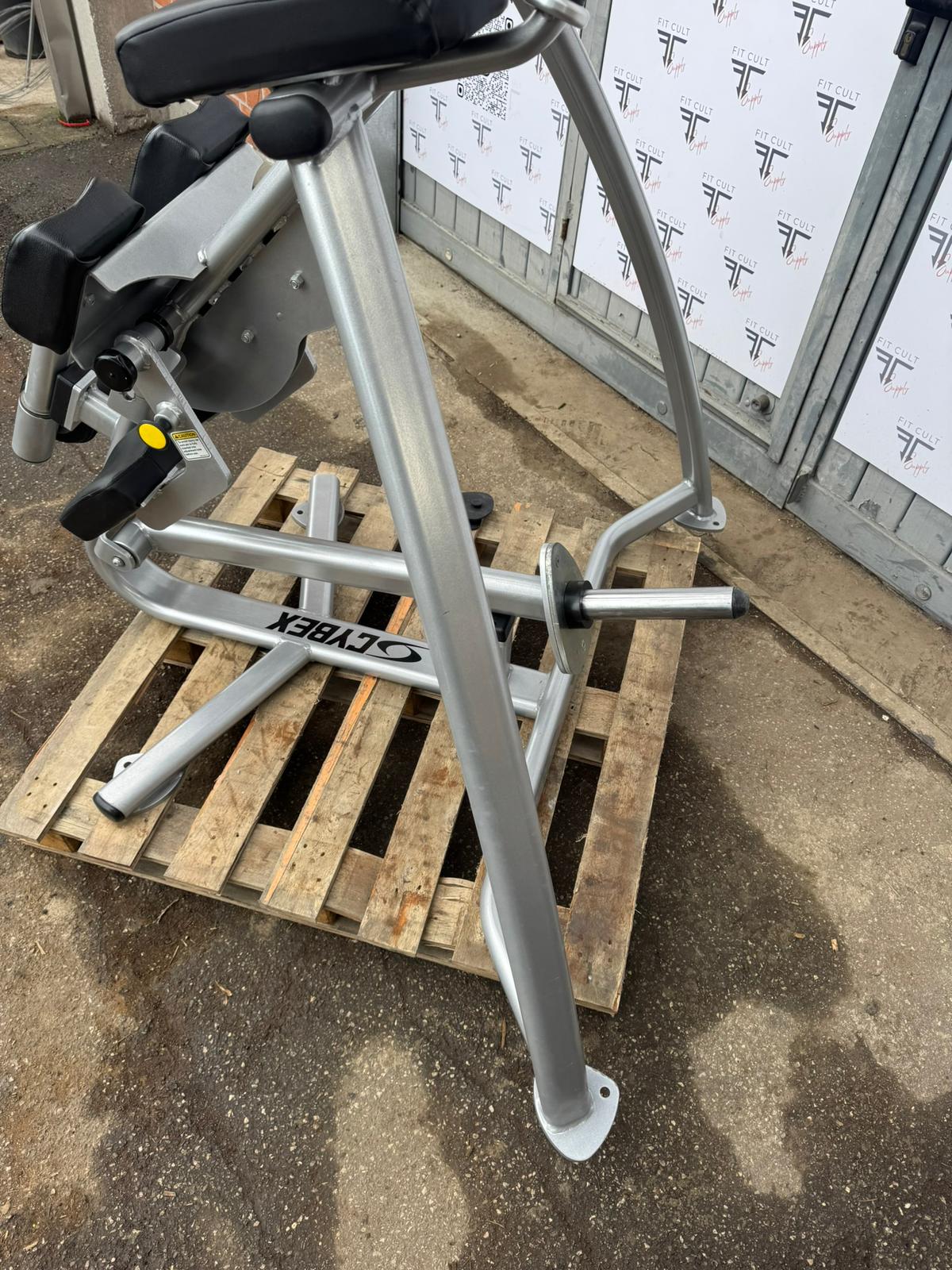 Cybex Kneeling Leg Curl