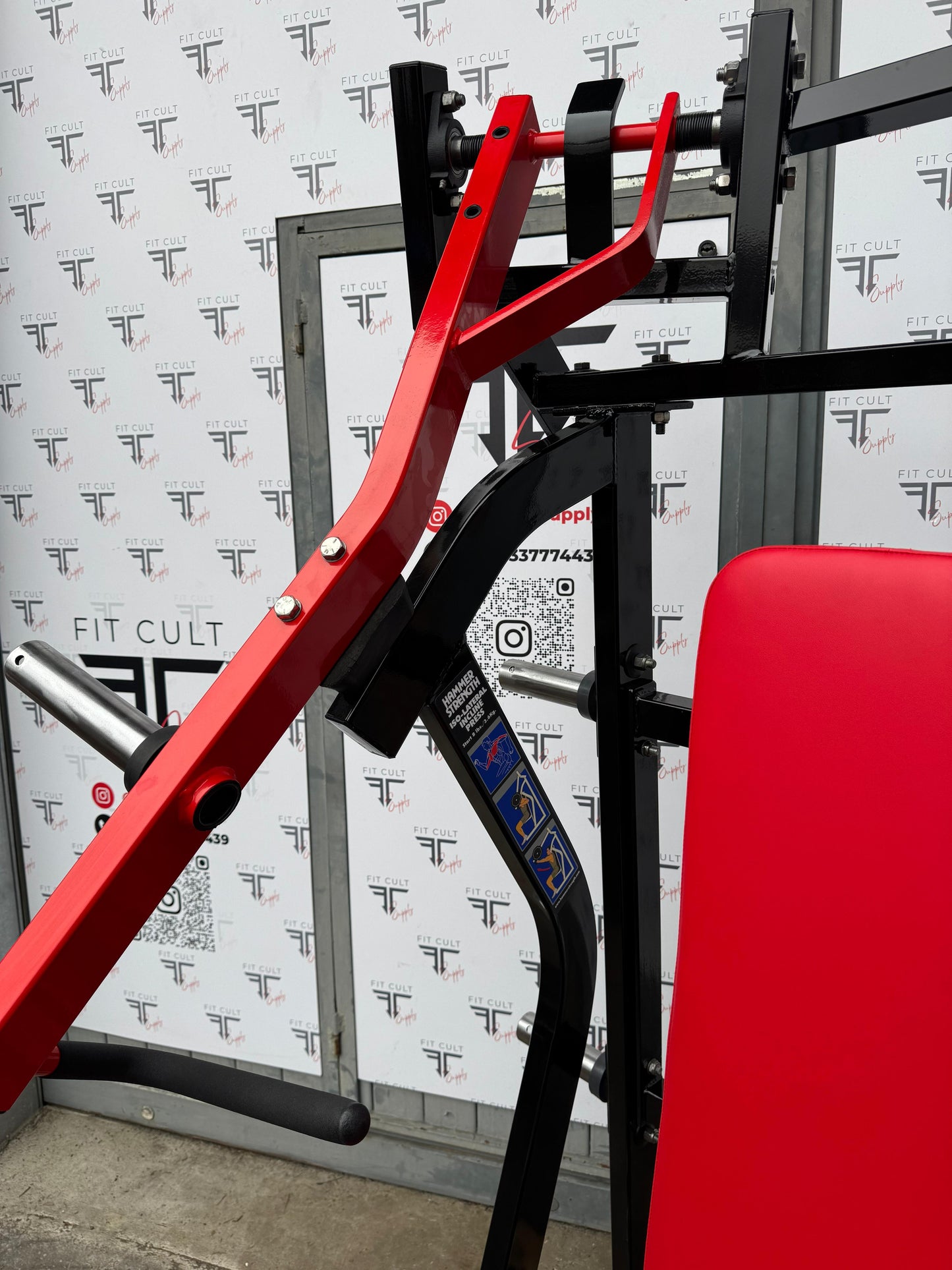 Hammer Strength ISO-lateral Incline Press
