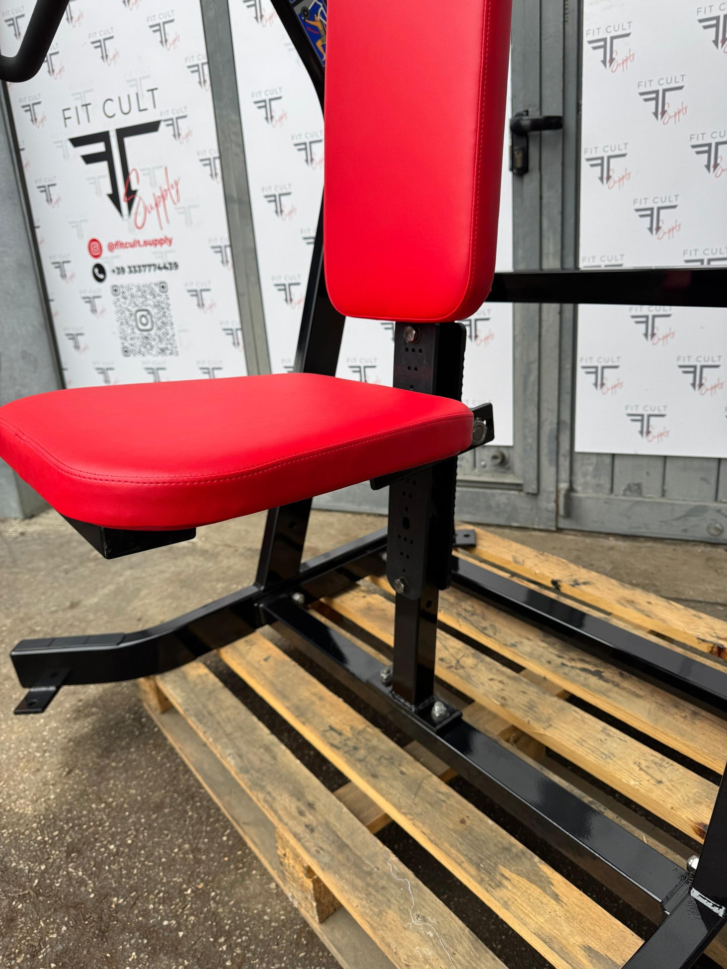 Hammer Strength ISO-lateral Incline Press