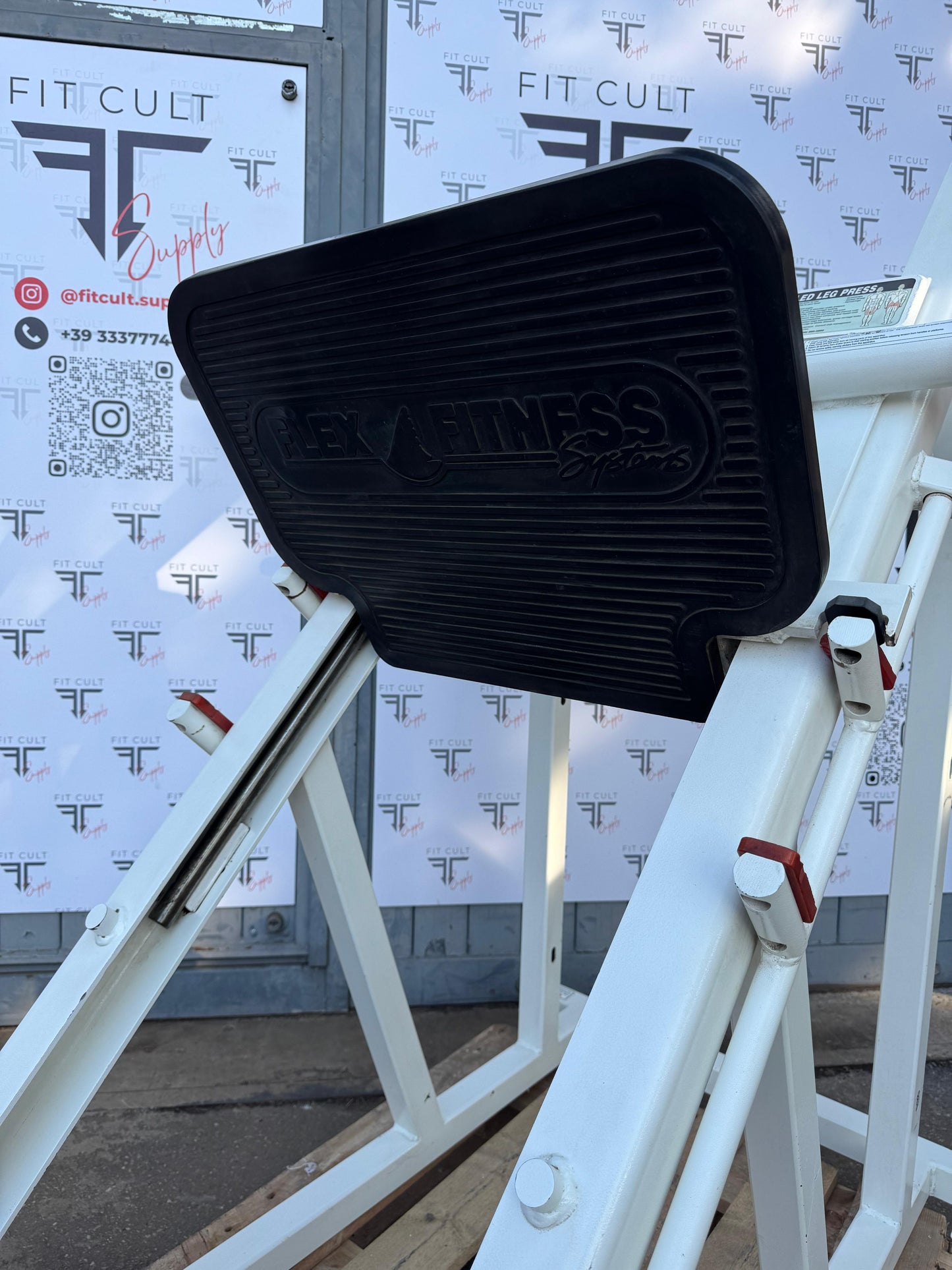 Flex Fitness Linear Leg press